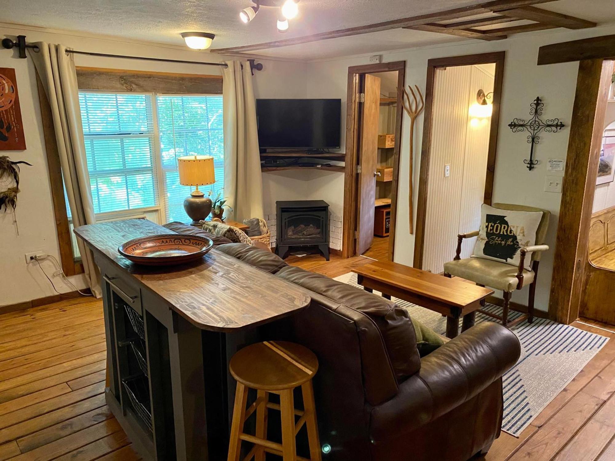 Convenient Cottage-Hot Tub, 4 Minutes To ดาห์ลอนีกา ภายนอก รูปภาพ