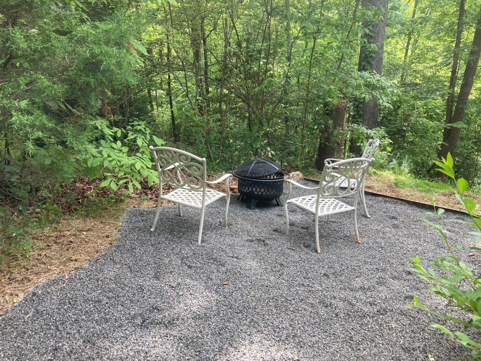 Convenient Cottage-Hot Tub, 4 Minutes To ดาห์ลอนีกา ภายนอก รูปภาพ