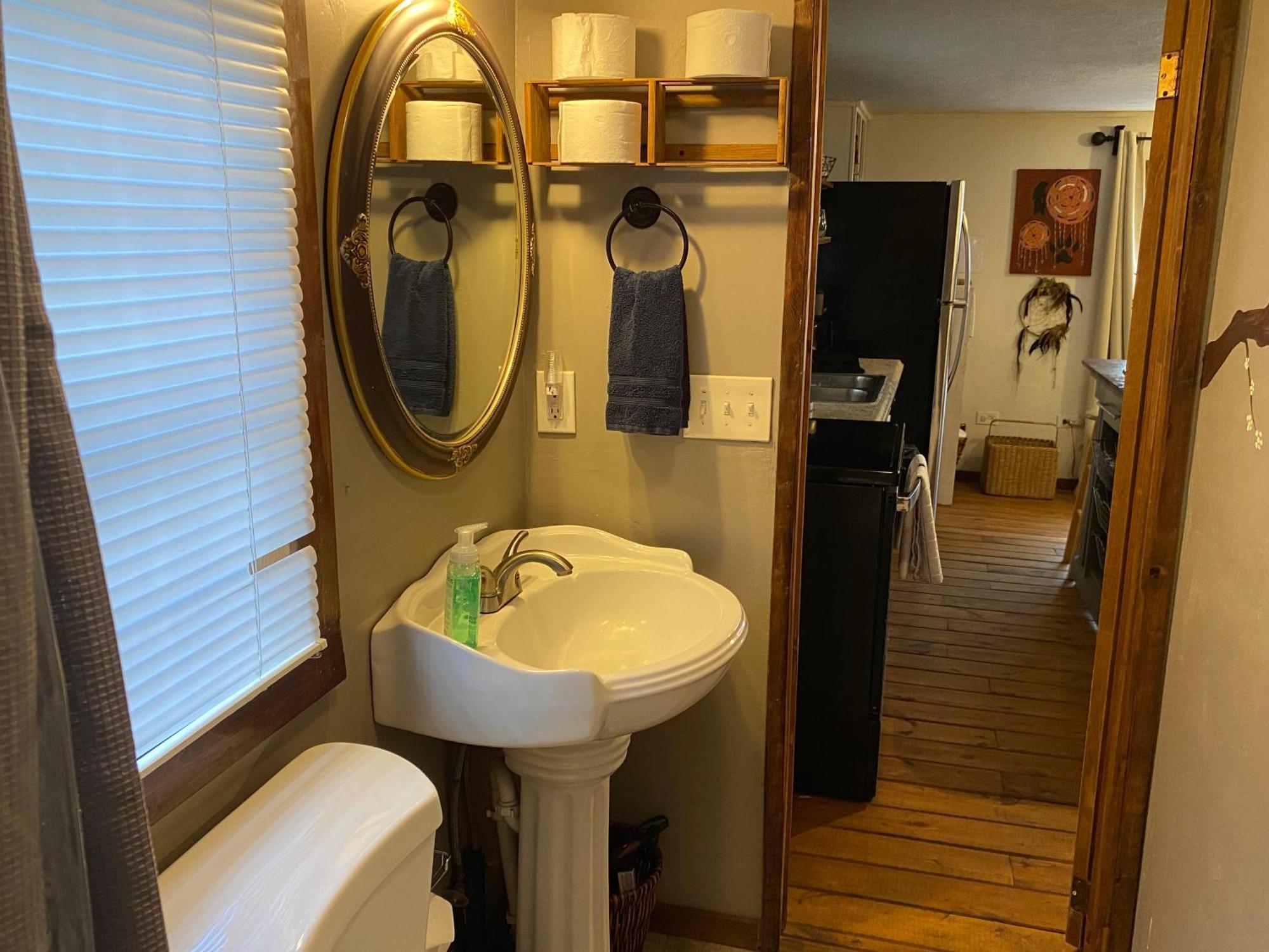 Convenient Cottage-Hot Tub, 4 Minutes To ดาห์ลอนีกา ภายนอก รูปภาพ
